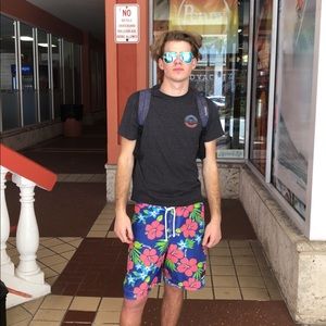 Meet your Posher, Parker